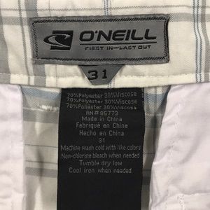 O'Neill Shorts - O’NEILL Mens 31 White Plaid Shorts O'Neill Shorts - O’NEILL Mens 31 White Plaid Shorts